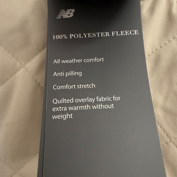 New Balance Sz Large Quilted Fleece Running Jacket Hooded Zip Side Pockets - Picture 6 of 11